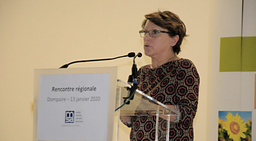 Marie-France Gérard, présidente de la fédération des maisons de santé du Grand Est, intervenant lors d'une rencontre organisée par la MSA à Dompaire (Vosges).
