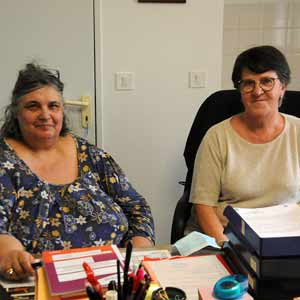 Sylvie Miquel, maire de Saint-Jean-de-Minervois, et Colette Gleizes, adjointe