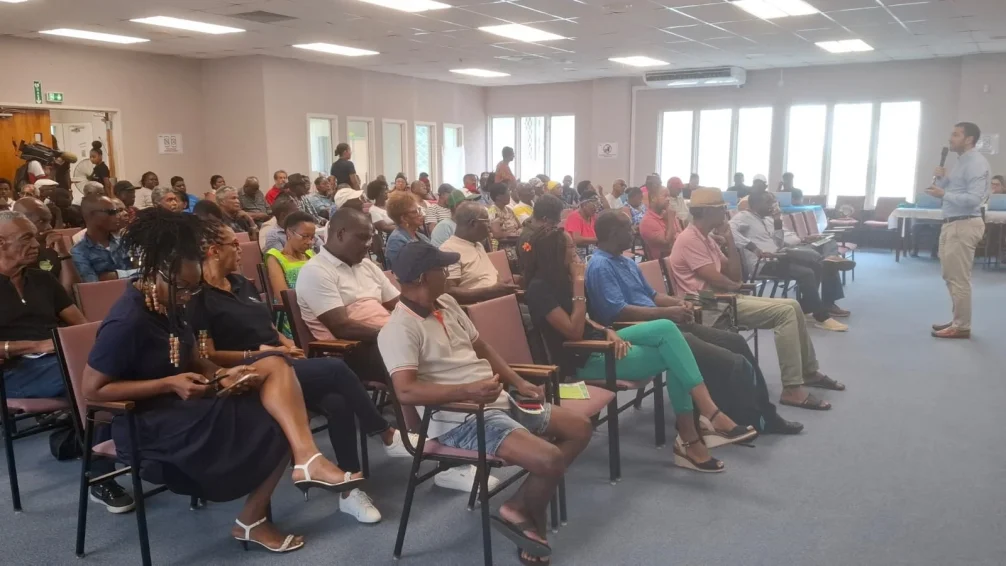 138 ressortissants agricoles réunis à Sainte-Anne. Une mobilisation significative pour cette seconde action « Aller-Vers » 2025, marquée par l’intérêt fort des chefs d’exploitation de plus de 55 ans pour les offres de service proposées par la CGSS et la CAF de Guadeloupe.