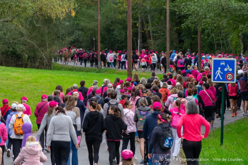 Hautes-Pyrénées, Lourdes, octobre rose