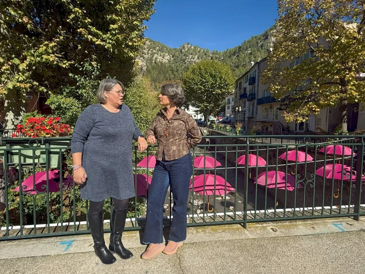 Agnès et Noëlle Village Sentinelles Puget-Théniers