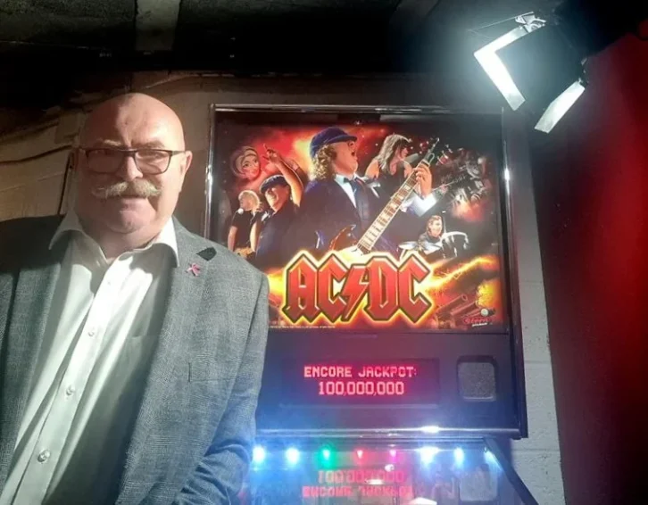 François Serpaud, premier vice-president de la CCMSA fan absolu d’AC/DC, un groupe de rock australien formé en 1973.